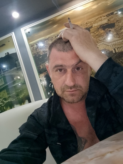 Не пойми,что происходит. - 1729795184.jpg