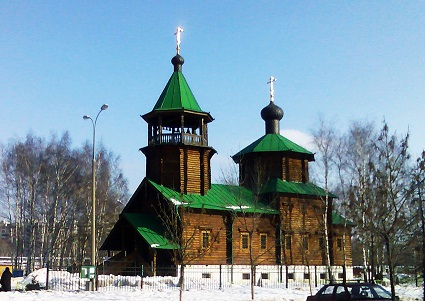 Храм Иоанна Кронштадтского в Жулебино.jpg